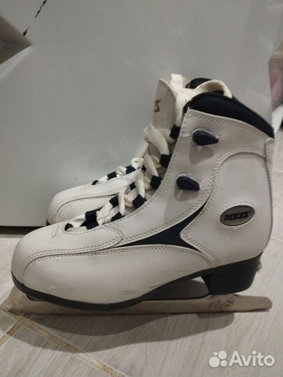 Коньки фигурные roces 40