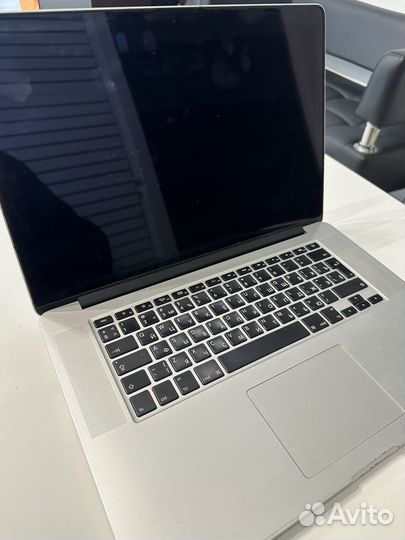 Macbook pro 15 retina 2013 i7/16/750