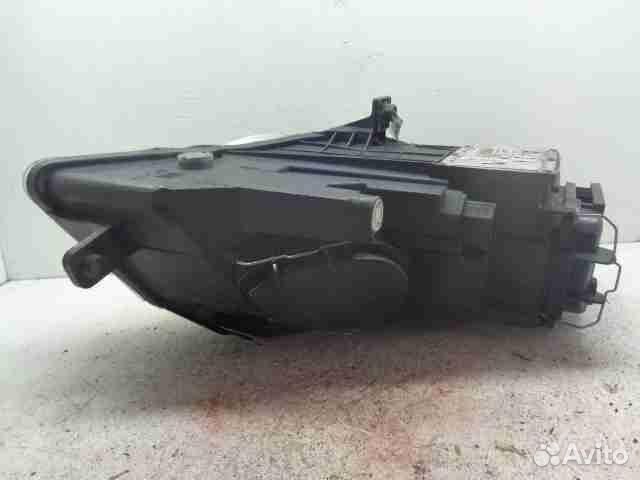 Фара левая Volkswagen Passat