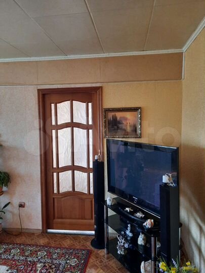 3-к. квартира, 50 м², 5/5 эт.