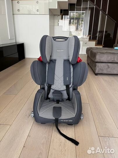 Автокресло recaro Young Sport Hero