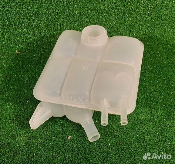 Бачок расширительный Ford Focus 2 новый