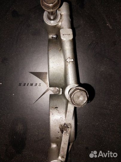 Бугель распредвала Nissan Pathfinder 51 YD25DDT