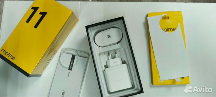 Realme 11, 8/256 гб
