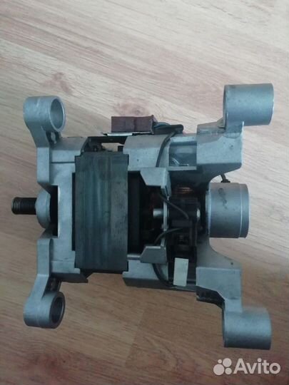 Двигататель стиральной машины candi на 3 кг