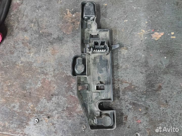 Плата левого заднего фонаря логан1