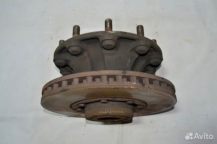 Ступица, дисковые тормоза, передний мост, левая re