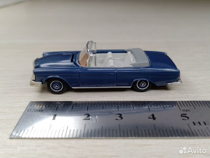 A26.1) Mercedes Benz 280SE Cabrio (W111) 1961-1971