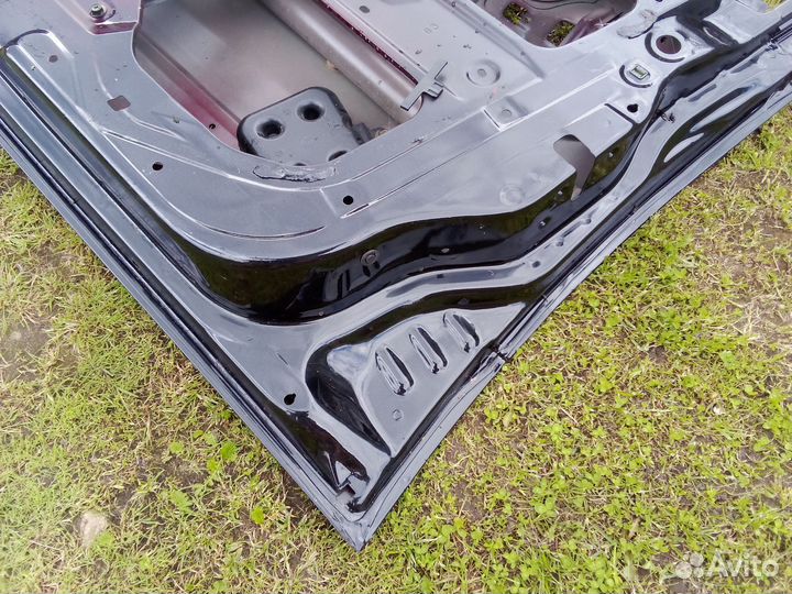 Дверь передняя правая Lancer 9