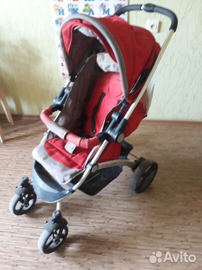 Прогулочная коляска