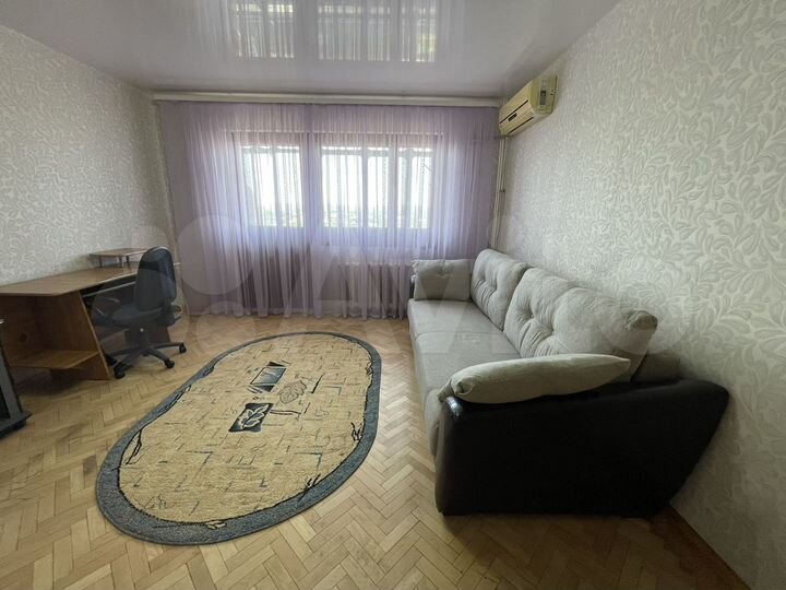 2-к. квартира, 50 м², 8/9 эт.