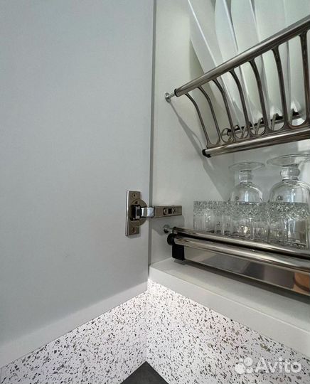 Кухонный гарнитур на заказ. Своё производство