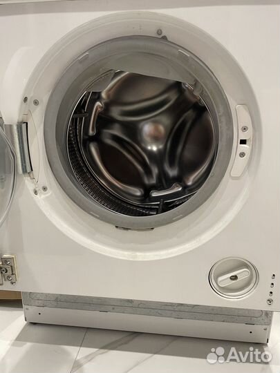 Стиральная машина бу (встроенная)