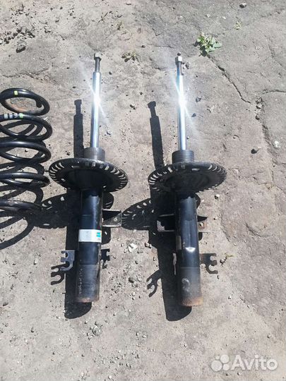 Передние стойки транспортёр т5