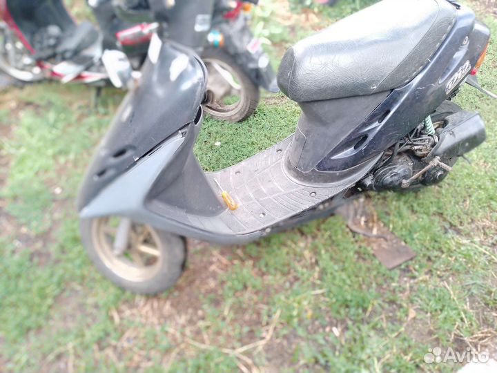 Продам Хонду Дио 27