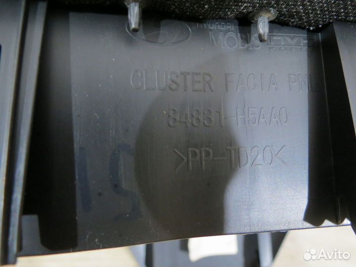 Накладка приборной панели Hyundai Solaris 2