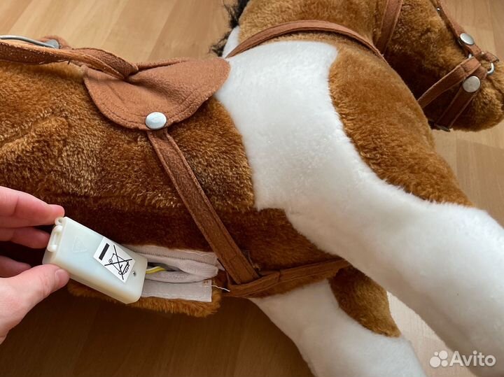 Детская качалка лошадь