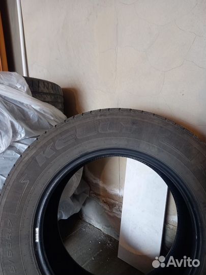 Kelly Celebrity 235/65 R17