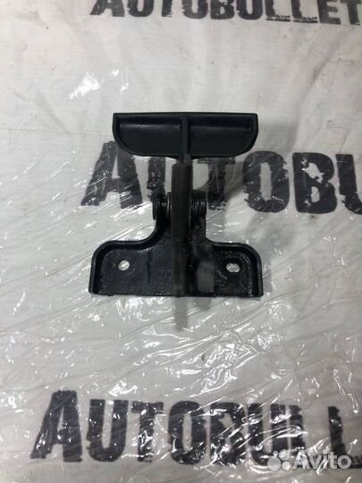 Замок капота Mercedes Cls W219 M113.967 E5.0 2005