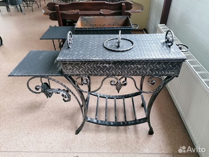 Кованый мангал