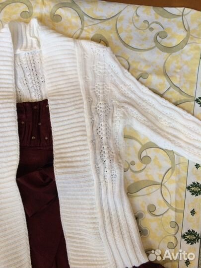Вязанная белая кофта на девочку рост 122