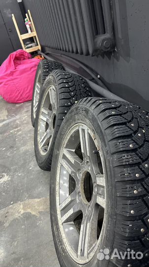 Комплект зимних колес r16 (205/55/16)