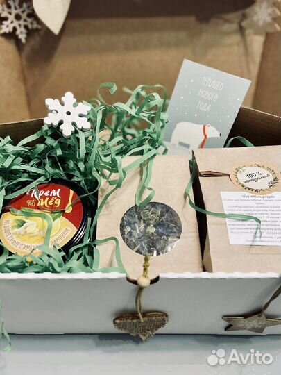 Подарочный набор (чай + мед)