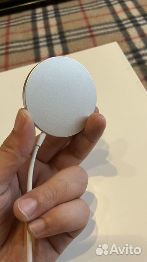 Зарядка на айфон магнитная MagSafe