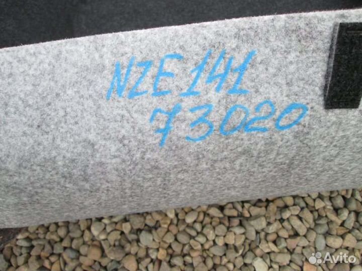 Ковер пола Toyota Corolla Fielder NZE141 1NZ-FE