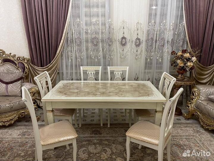 Стол и Стулья