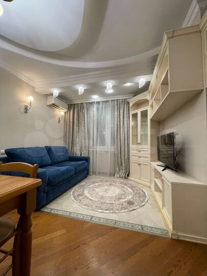 4-к. квартира, 111 м², 17/25 эт.