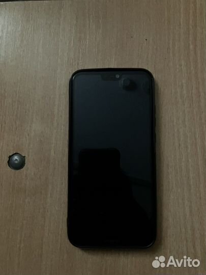 Телефон huawei p20 lite