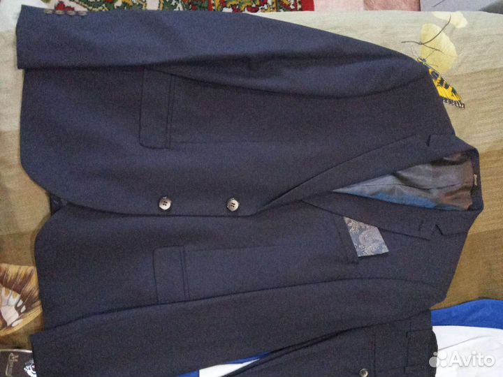 Мужской костюм