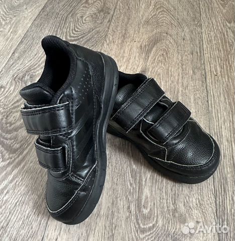 Кроссовки детские adidas 24