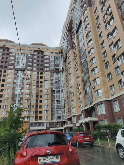 2-к. квартира, 79,8 м², 6/17 эт.