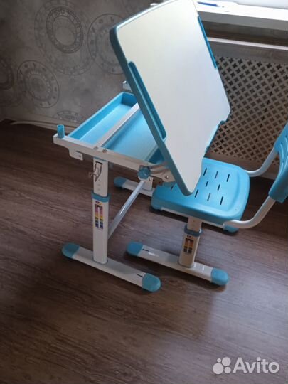 Растущая парта и стул