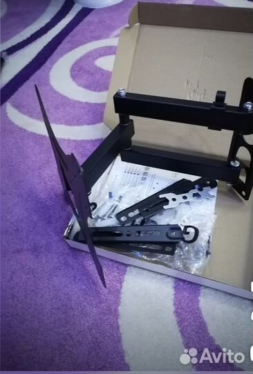 Кронштейн для телевизора