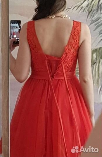 Платье вечернее