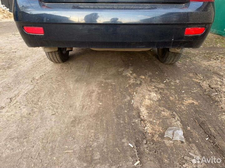 Задний бампер priora 1