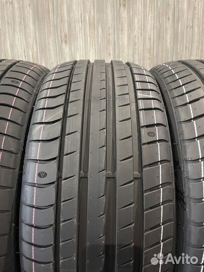 Triangle EffeXSport TH202 245/35 R19 95Y