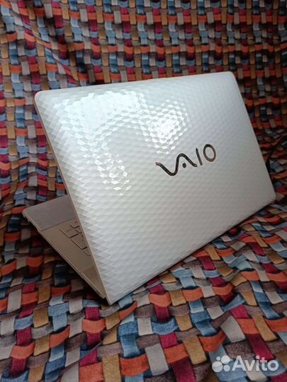 Ноутбук sony vaio