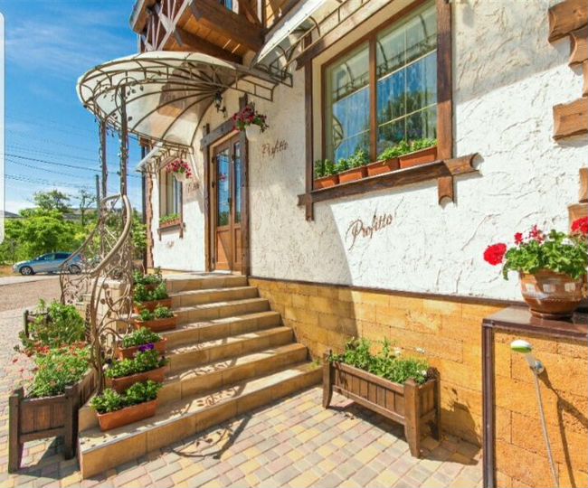 Гостиница, 800 м²