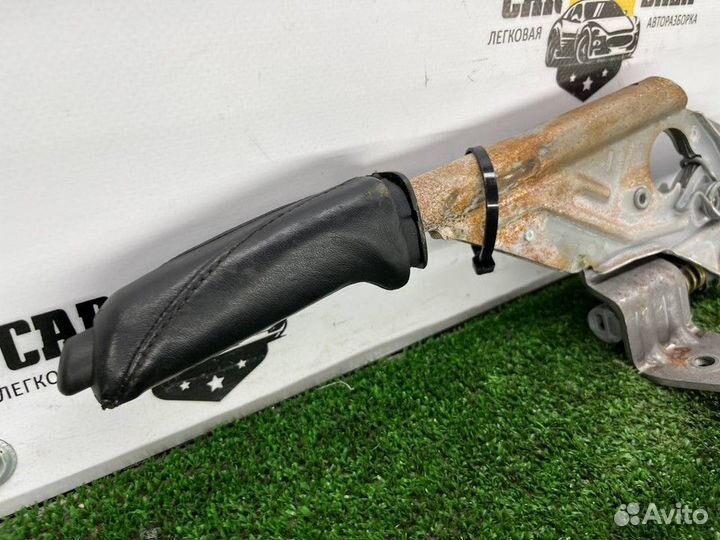 Рычаг стояночного тормоза BMW 1, BMW 3, BMW 4