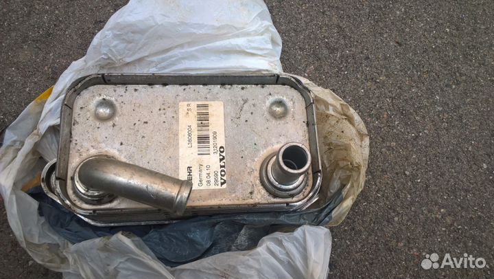 Маслоохладитель volvo (бу) 31201909