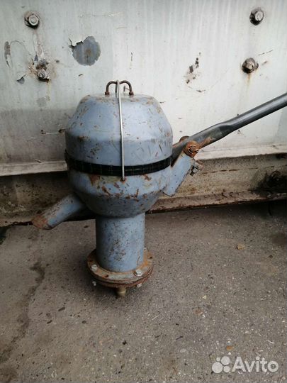 Советский ручной насос