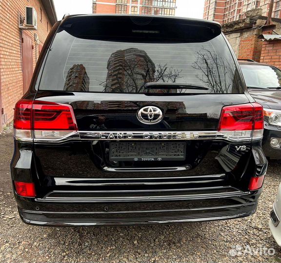 Обвес Toyota Land Cruiser 200 Стиль 2021