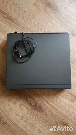 Видеомагнитофон Panasonic NV-L20EE