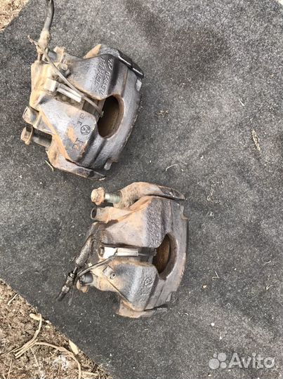 Суппорт тормозной Фольксваген туарег