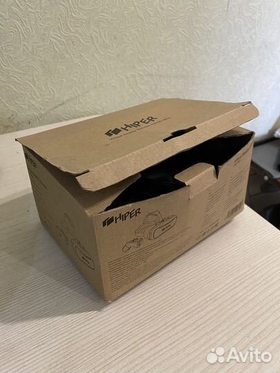 Очки виртуальной реальности с пультом hiper