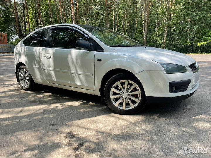 Ford Focus 2.0 МТ, 2006, 232 200 км